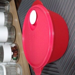 Tupperware Crystalwave Microwave Container 1.5 liters